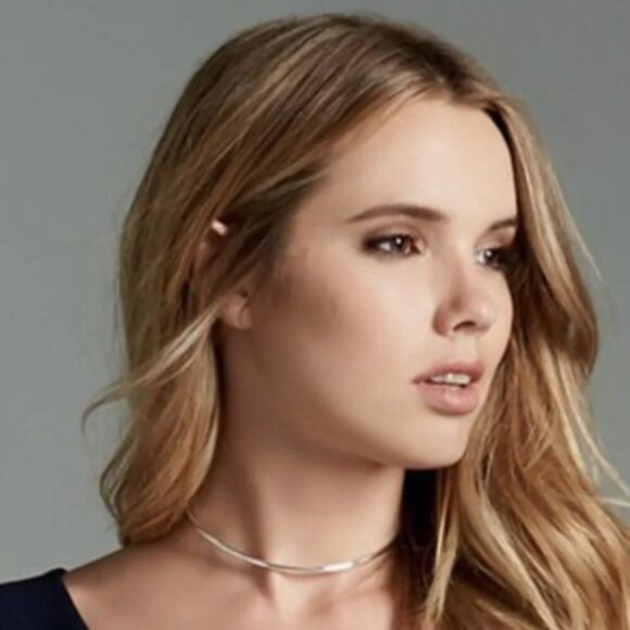 NEW Gorjana Emma Collar Necklace Choker 18k Gold Coquette Sexy Minimalist - Picture 1 of 6